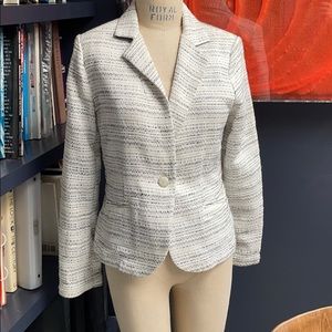 CAbi🔥🔥🔥 black and white jacket